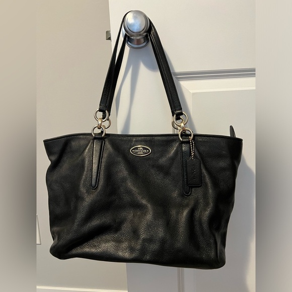 Genuine Leather Coach Tote - Picture 1 of 8
